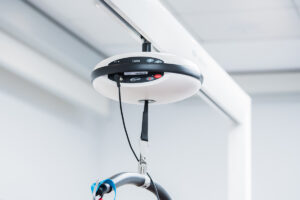 Podnośnik sufitowy dla niepełnosprawnych WINNCARE LUNA